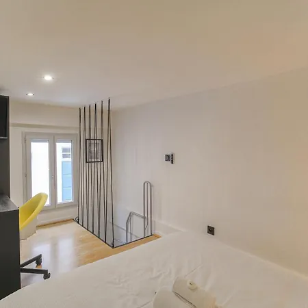 Tiny-Duplex Apartment Lyon Exterior photo